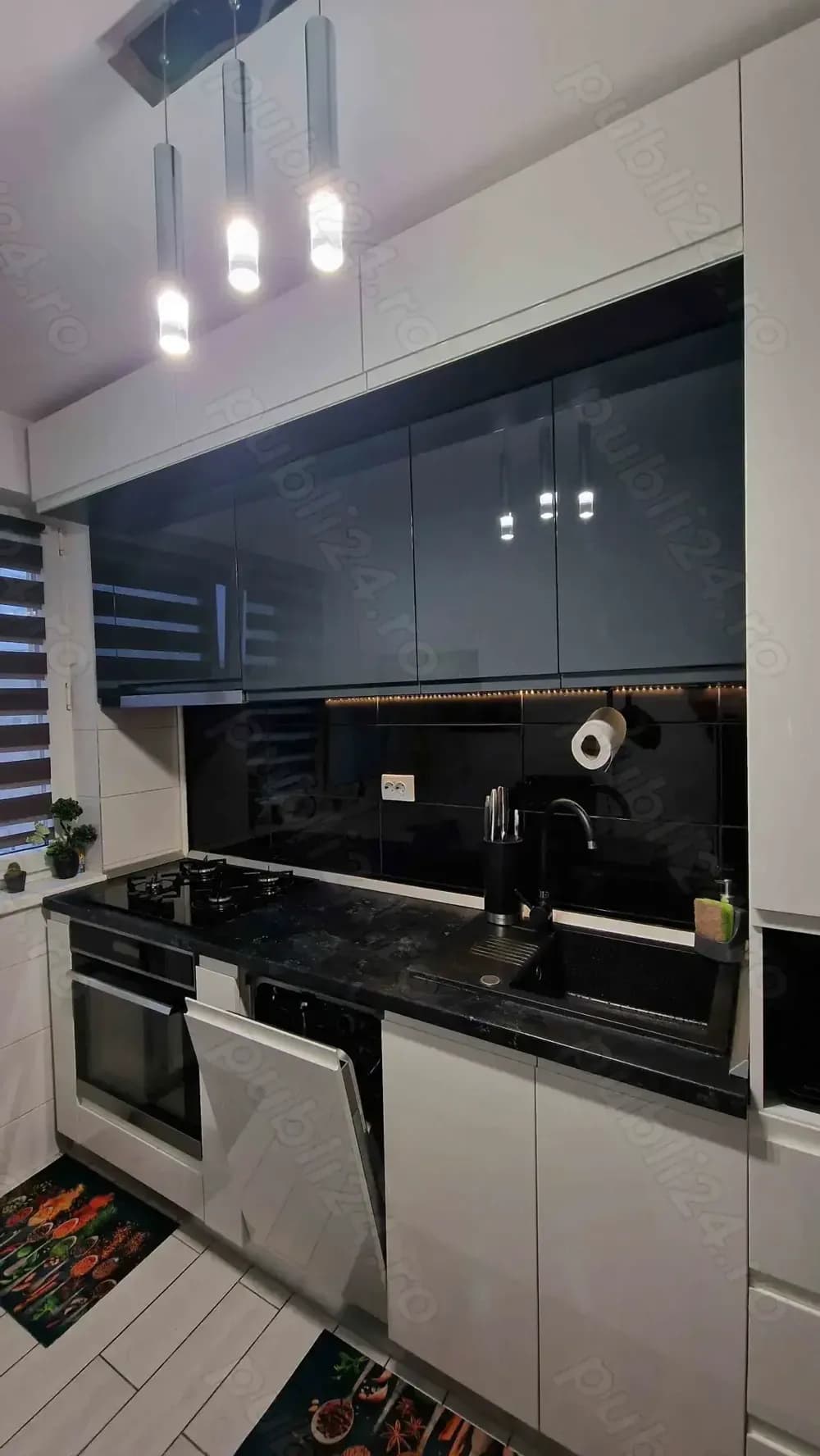 Apartament 3 camere - 1 minut de metrou Lujerului