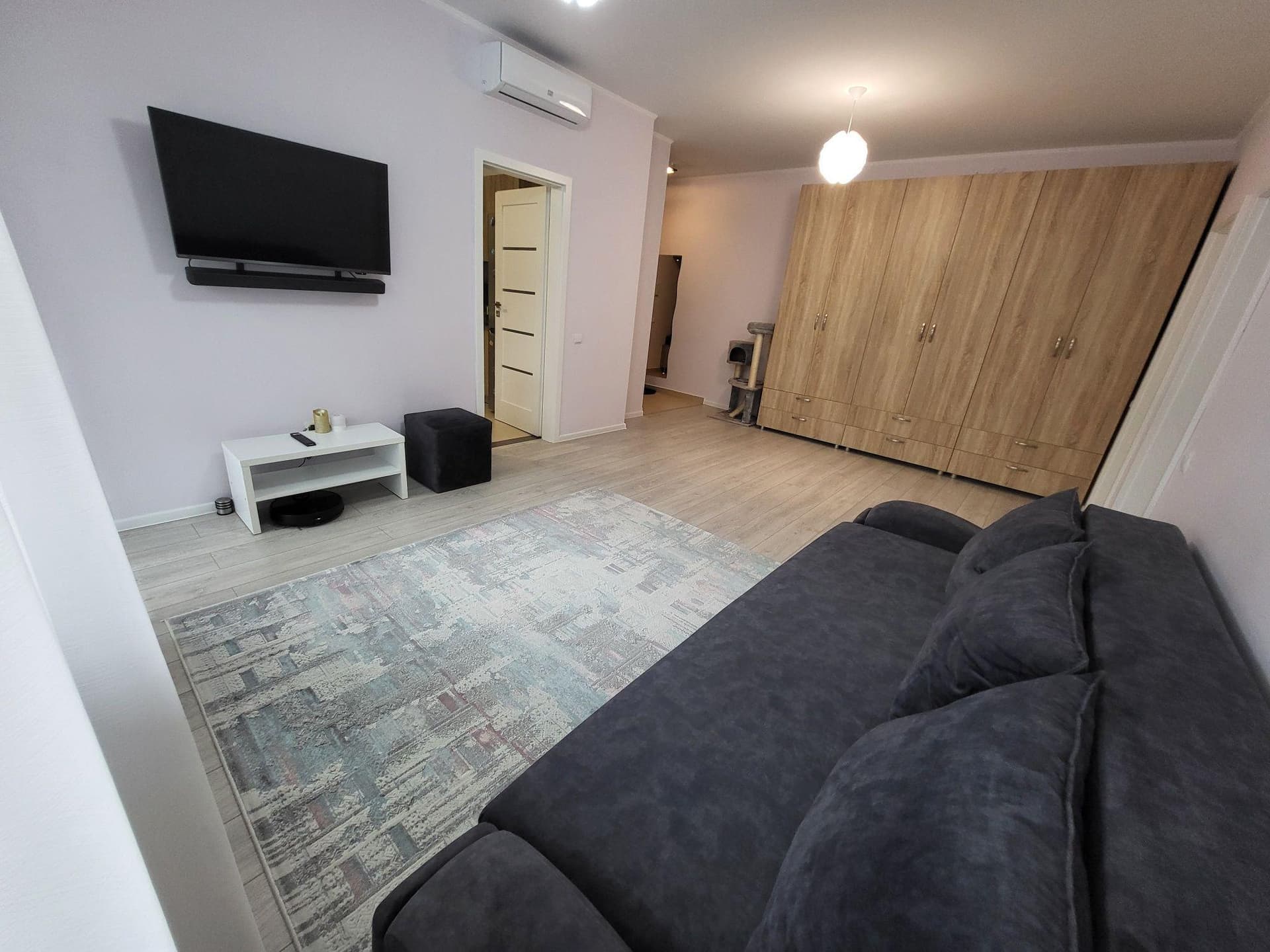 Apartament 2 camere,55 mp,bucatarie inchisa,str Sub Cetate - imagine 1
