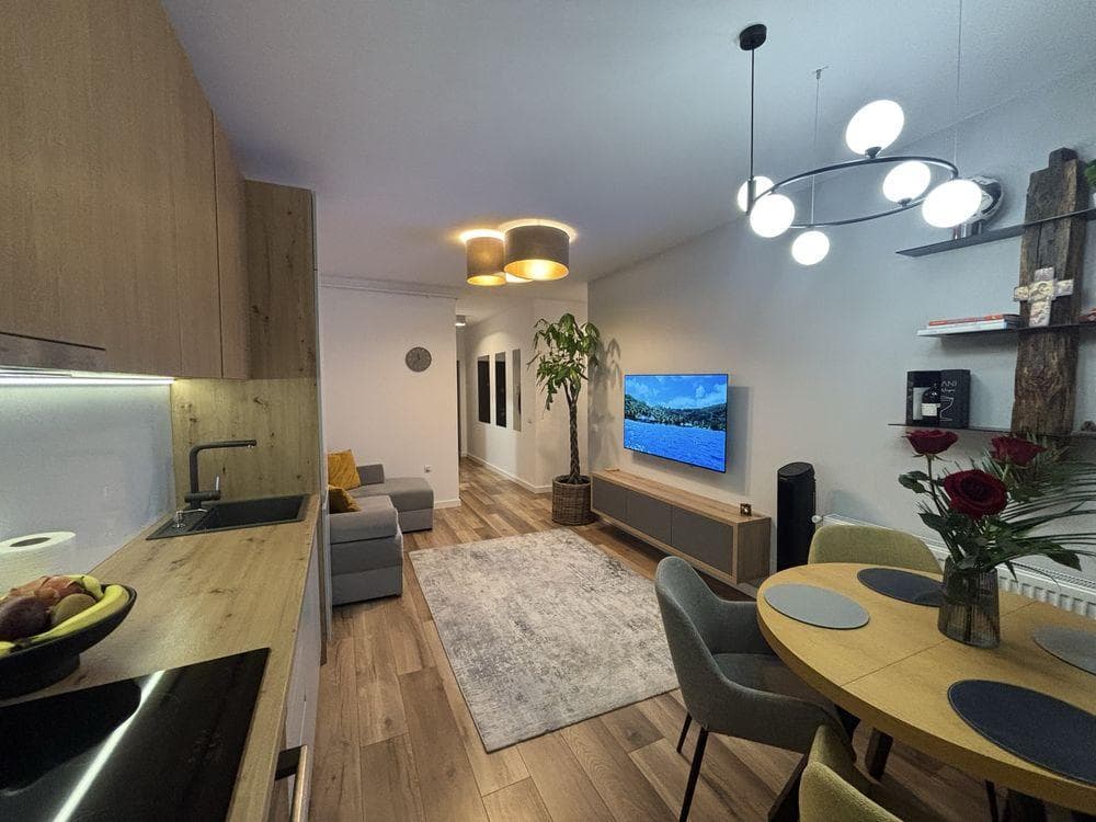 Apartament 2 camere + living cu bucatarie - imagine 1