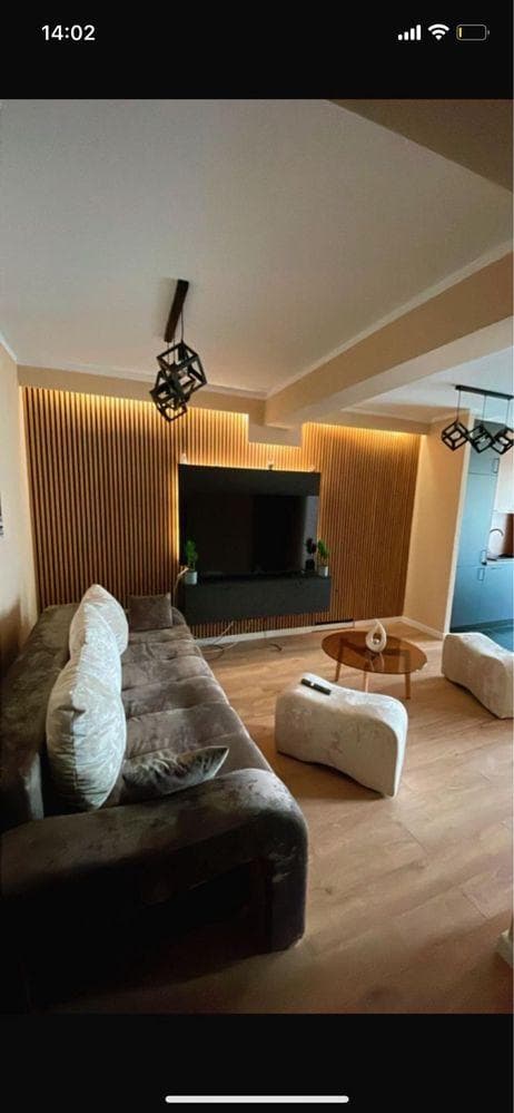 Vand apetament premim - imagine 1