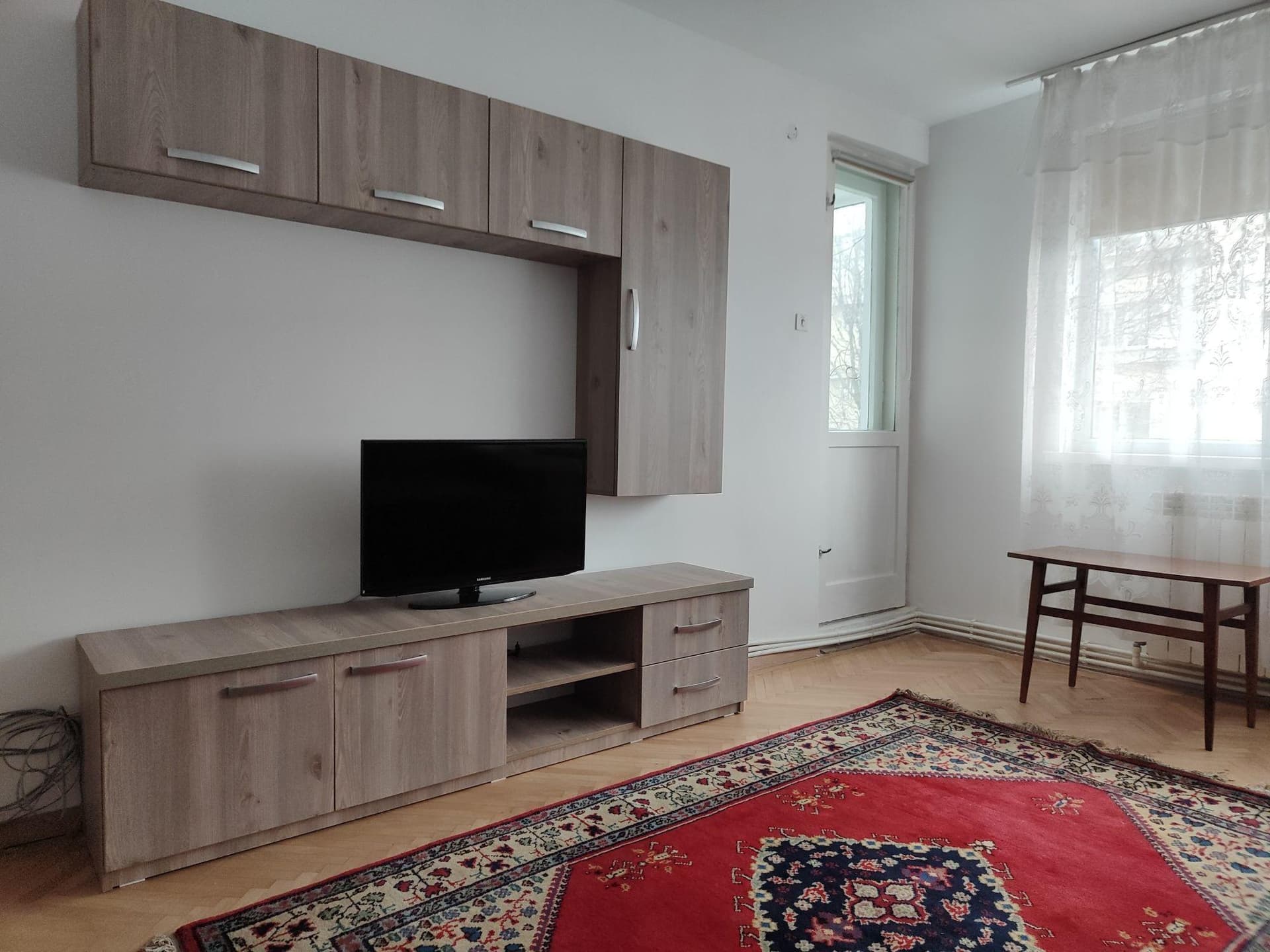 Închiriez apartament 2 camere, Constanța