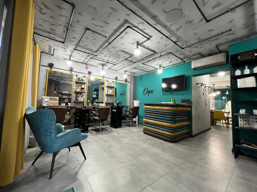 Vand spatiu comercial