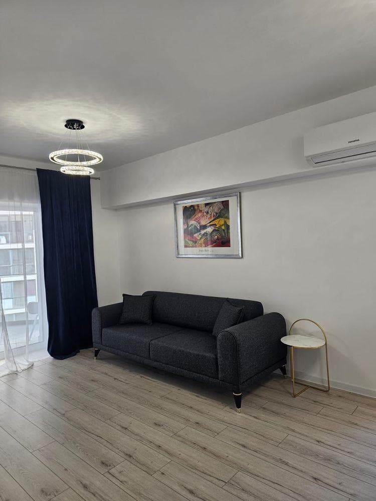 Inchiriez apartament cu doua camere Grand Via Lake View vedere la lac