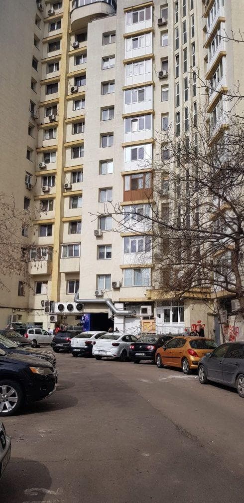 Închiriez apartament 2 camere