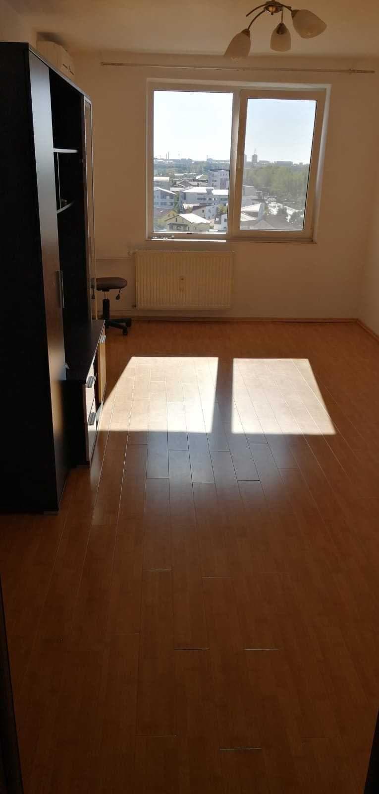 Proprietar Inchriez ap 3 camere Nicolae Grigorescu - imagine 1