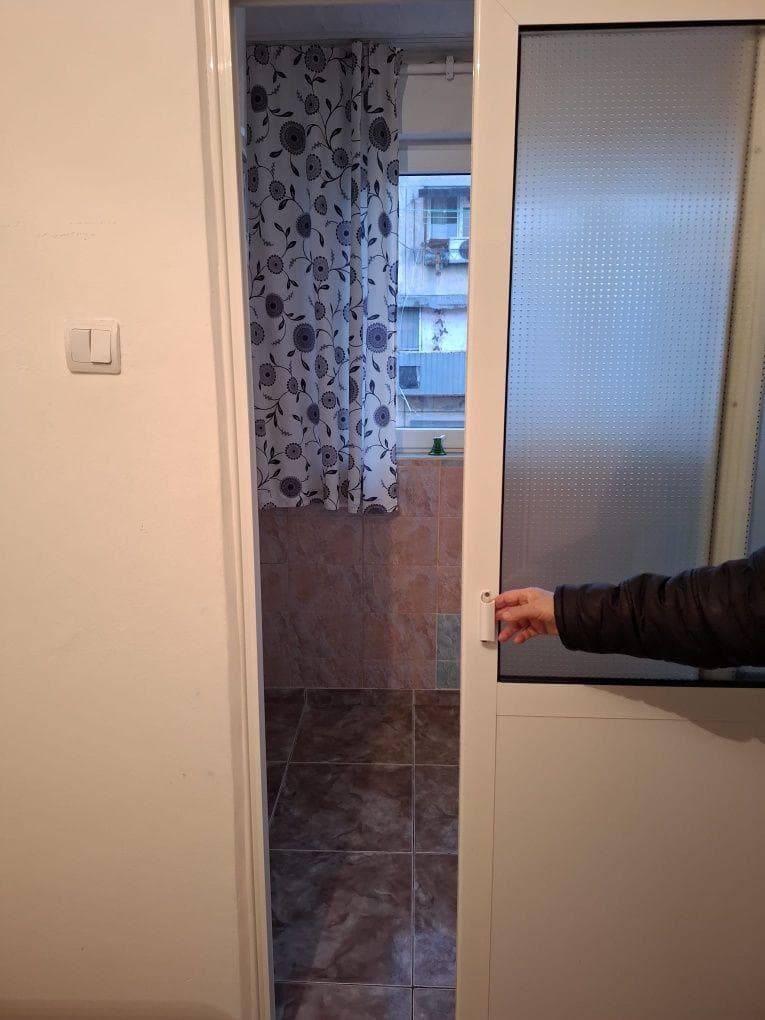 Vând garsoniera Piata Rahova - imagine 1