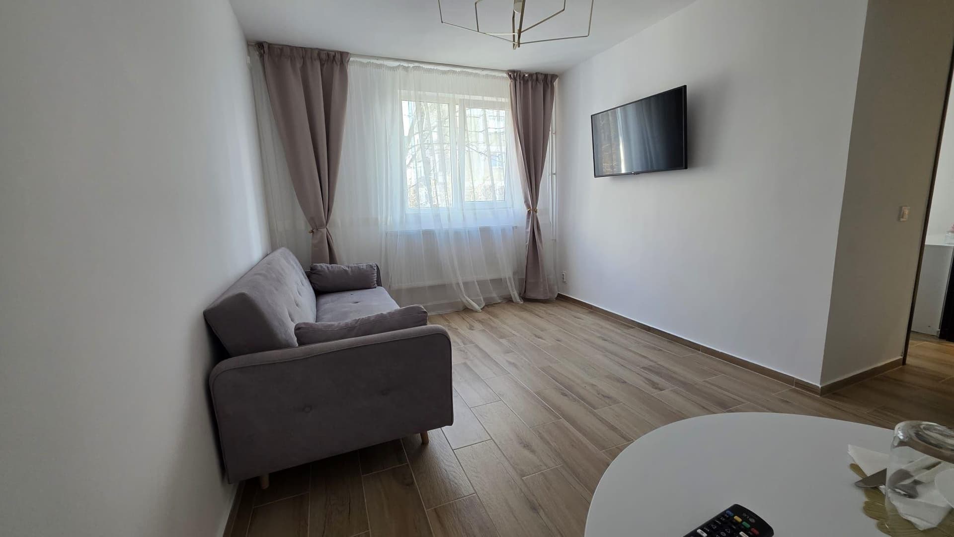 Apartament 2 camere - imagine 1
