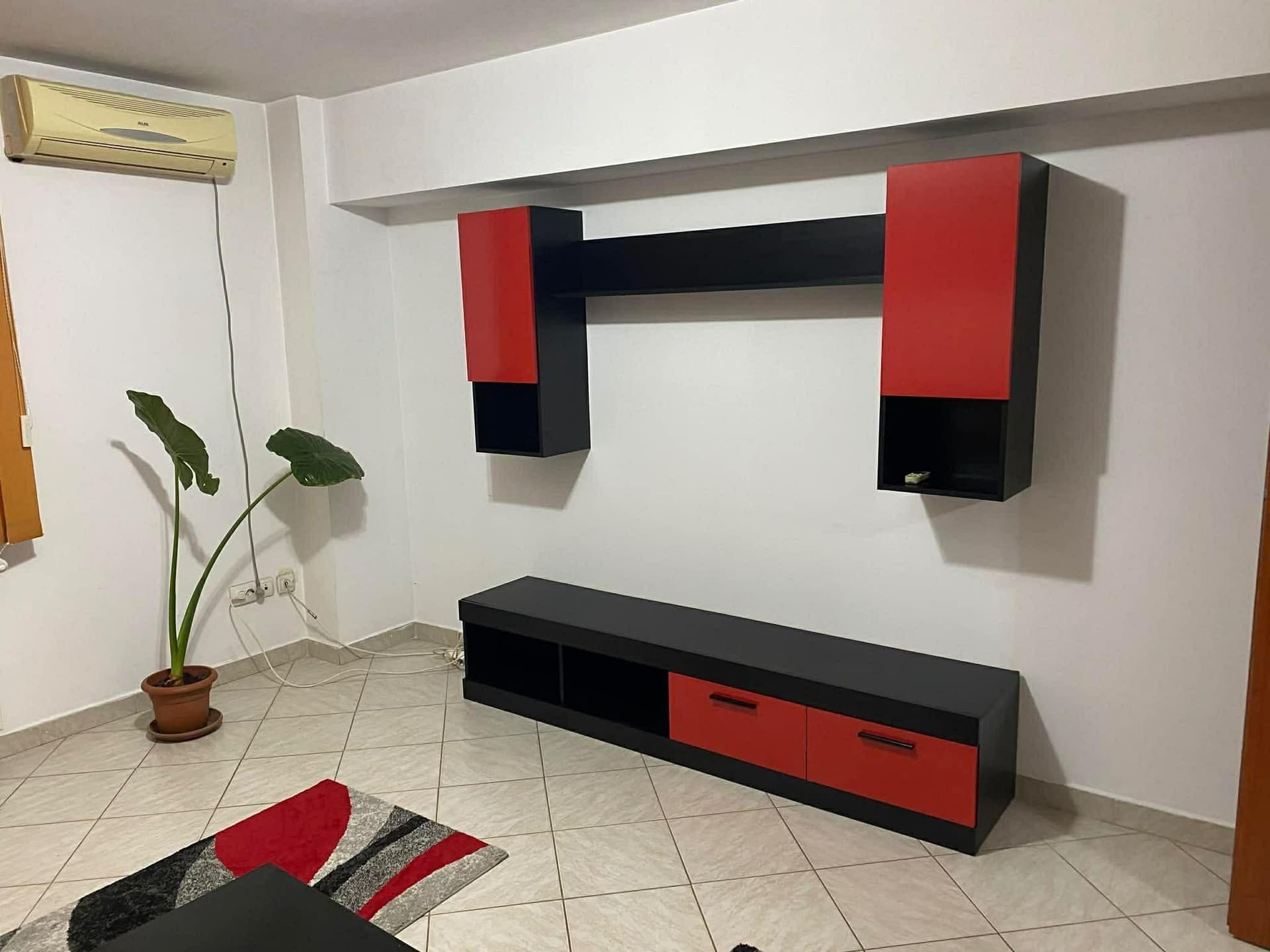 Inchiriez ap 2 camere metrou Pacii - imagine 1