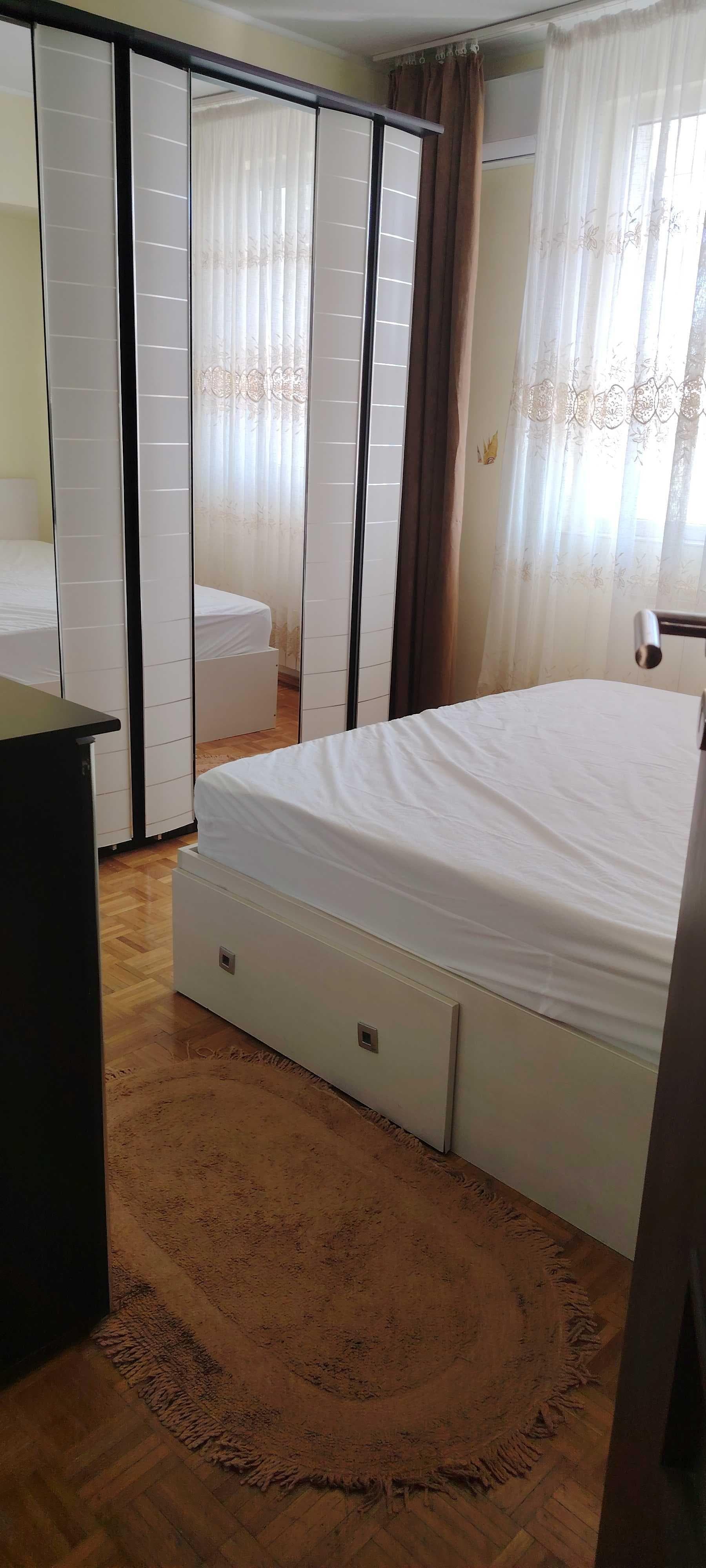 Inchiriez AP 2 CAMERE vis a vis de Afi Cotroceni - imagine 1