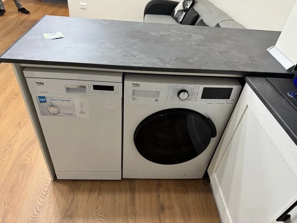 Prima Chirie - Garsoniera - imagine 1