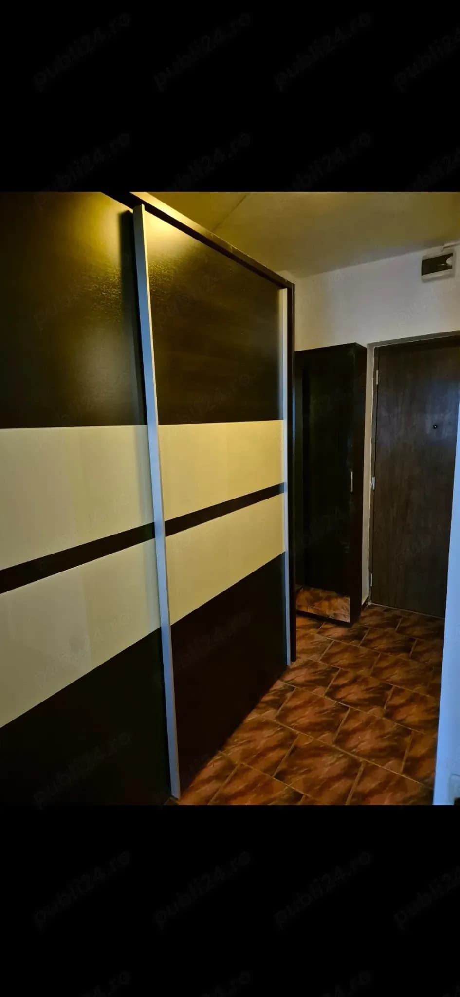 Inchiriez garsoniera in zona Titan - imagine 1