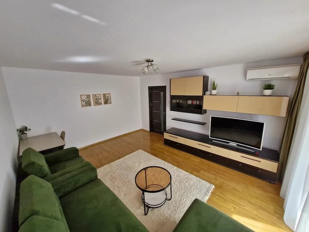 Inchiriez apartament 2 camere zona Unirii - DIRECT PROPRIETAR