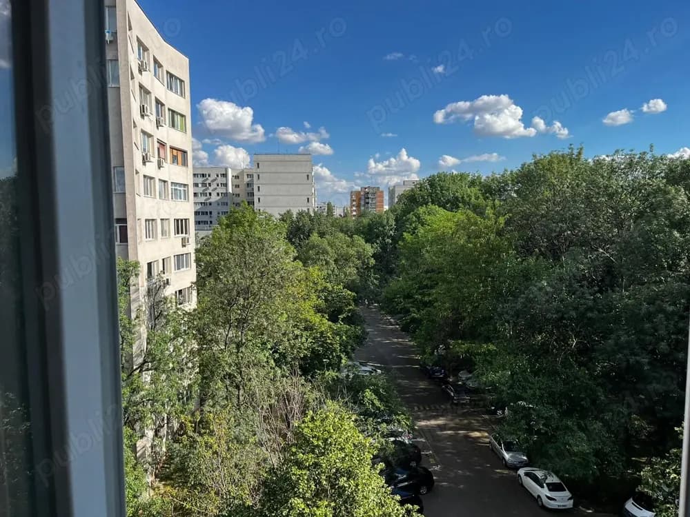 Închiriez apartament 2 camere în zona Titan-Potcoava. - imagine 1