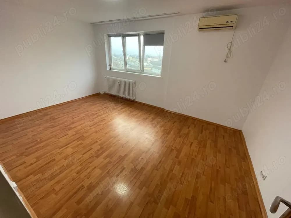 Apartament 4 camere Rahova - imagine 1