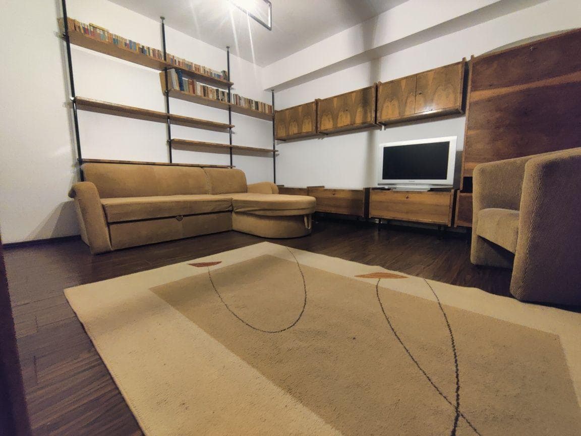 Pf inchiriez ap2 cam decomandat in Gheorgheni Titulescu Iulius Mall