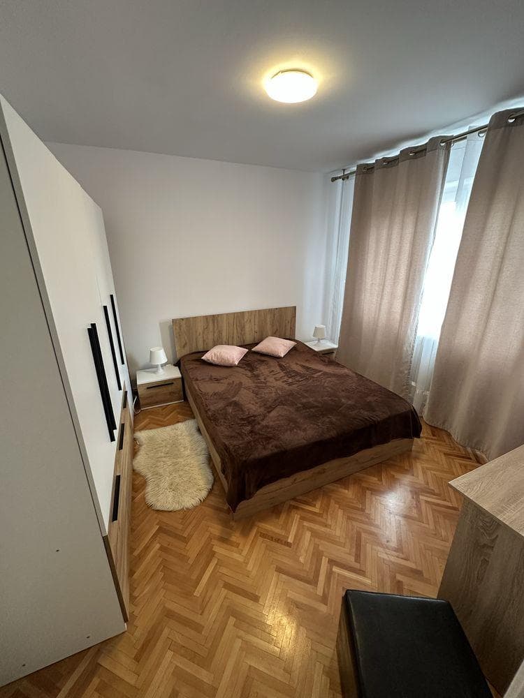 Persoana fizica , inchiriez apartament 2 camere , Manastur