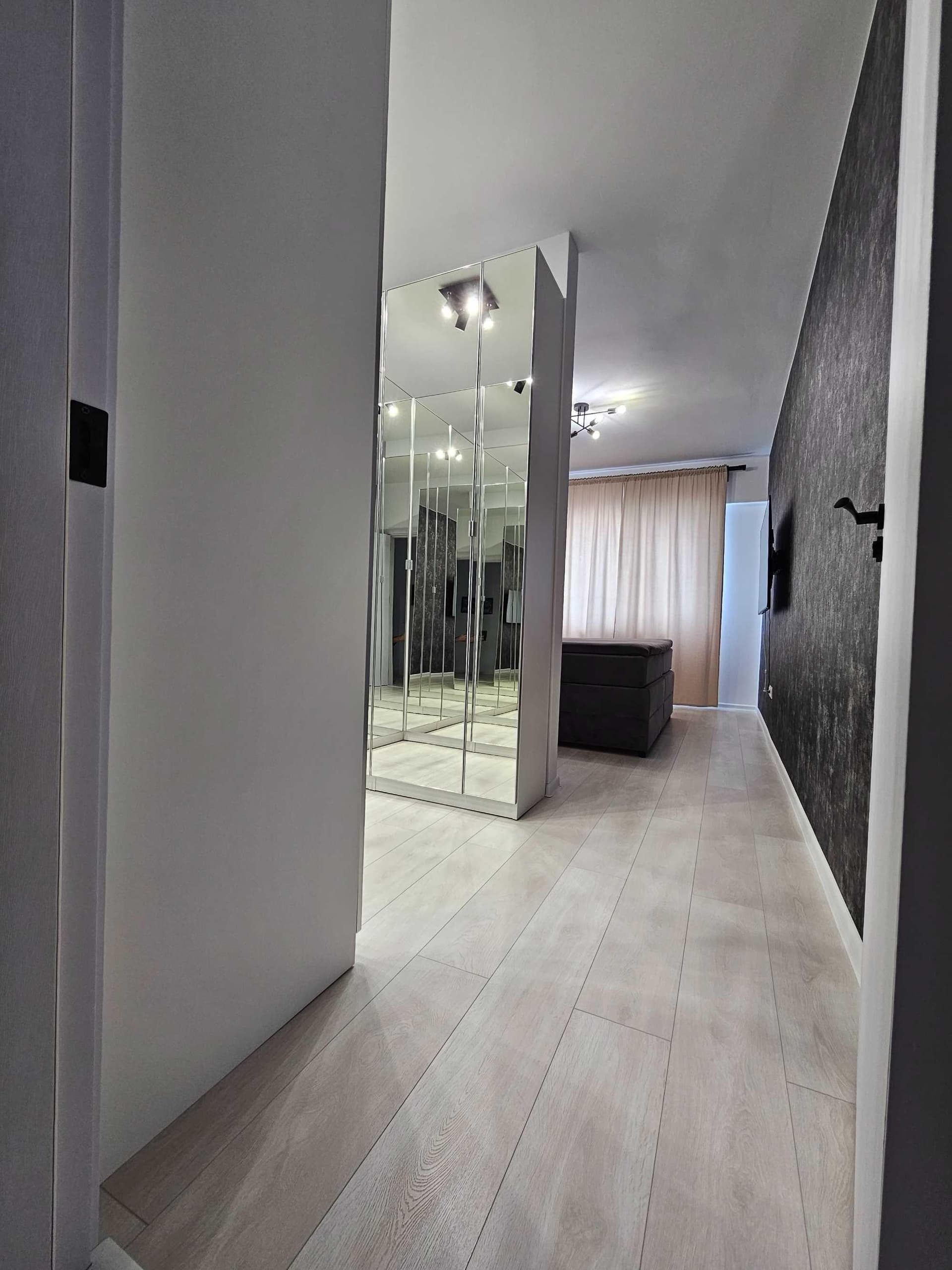 Apartament de vanzare - 87 mp utili - imagine 1