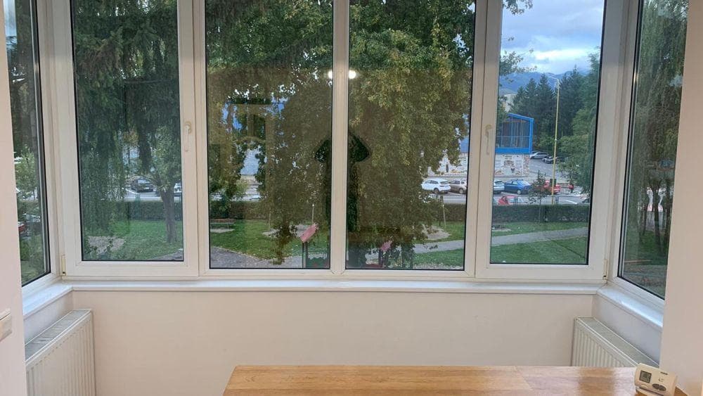 Inchiriez garsoniera confort 1 Astra Brasov