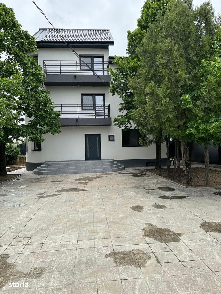 VILĂ RENOVATĂ COMPLET 2023 | 350 MP | CURTE 550 MP | Drumul Taberei - imagine 1