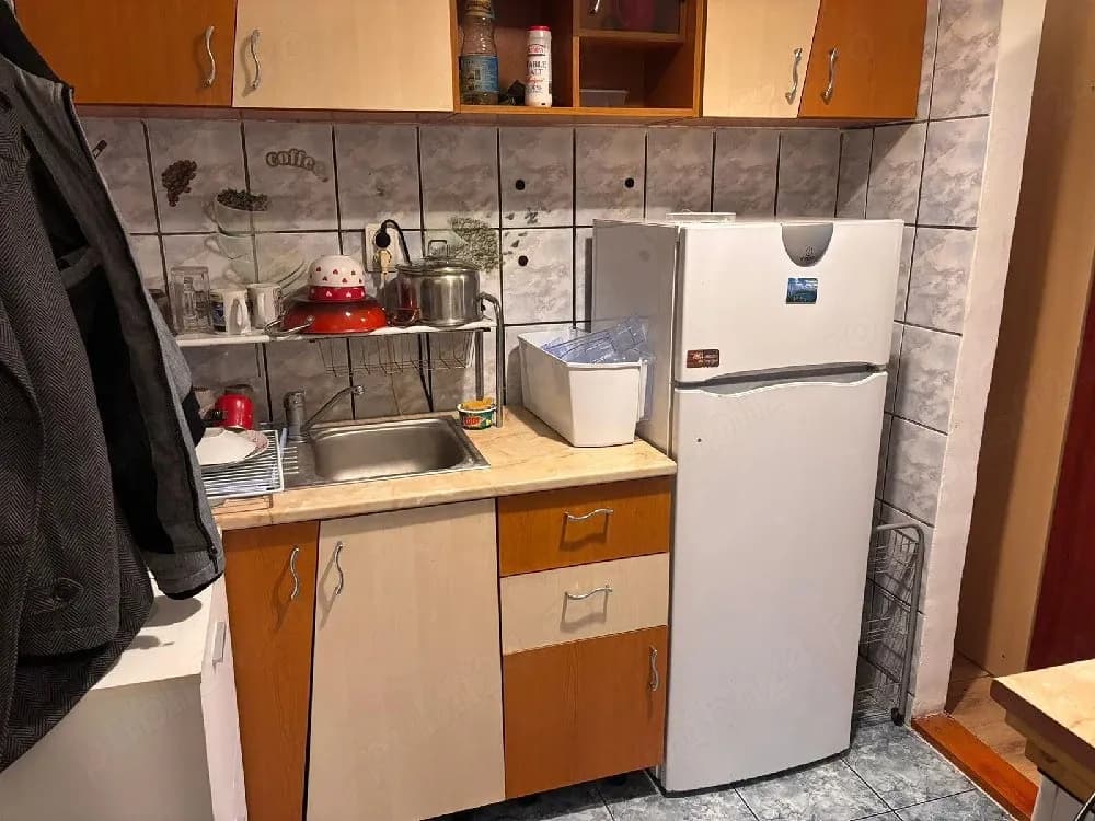 Inchiriez garsoniera in cartierul Astra