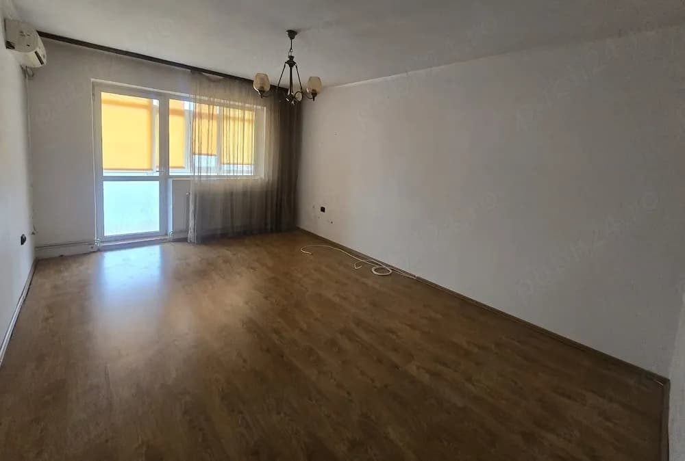 Apartament 3 camere, decomandat, confort 1, etaj 1 10, centrala proprie, lângă AFI Mall - imagine 1