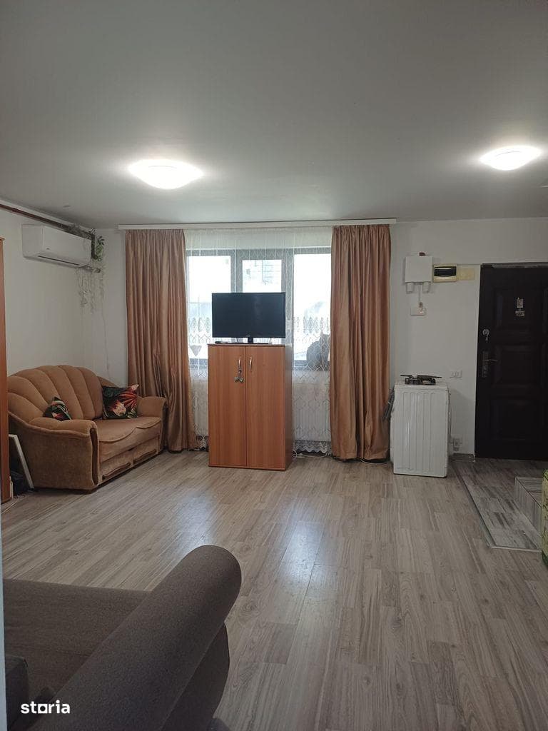 Particular, vând casă P+1+M in Bragadiru - imagine 1