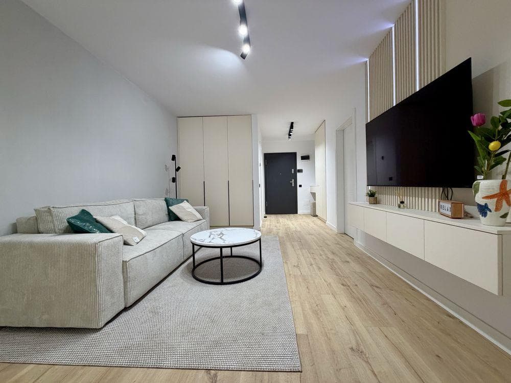 Vand apartament de 56mp plus balcon de 17mp in Elite City - imagine 1