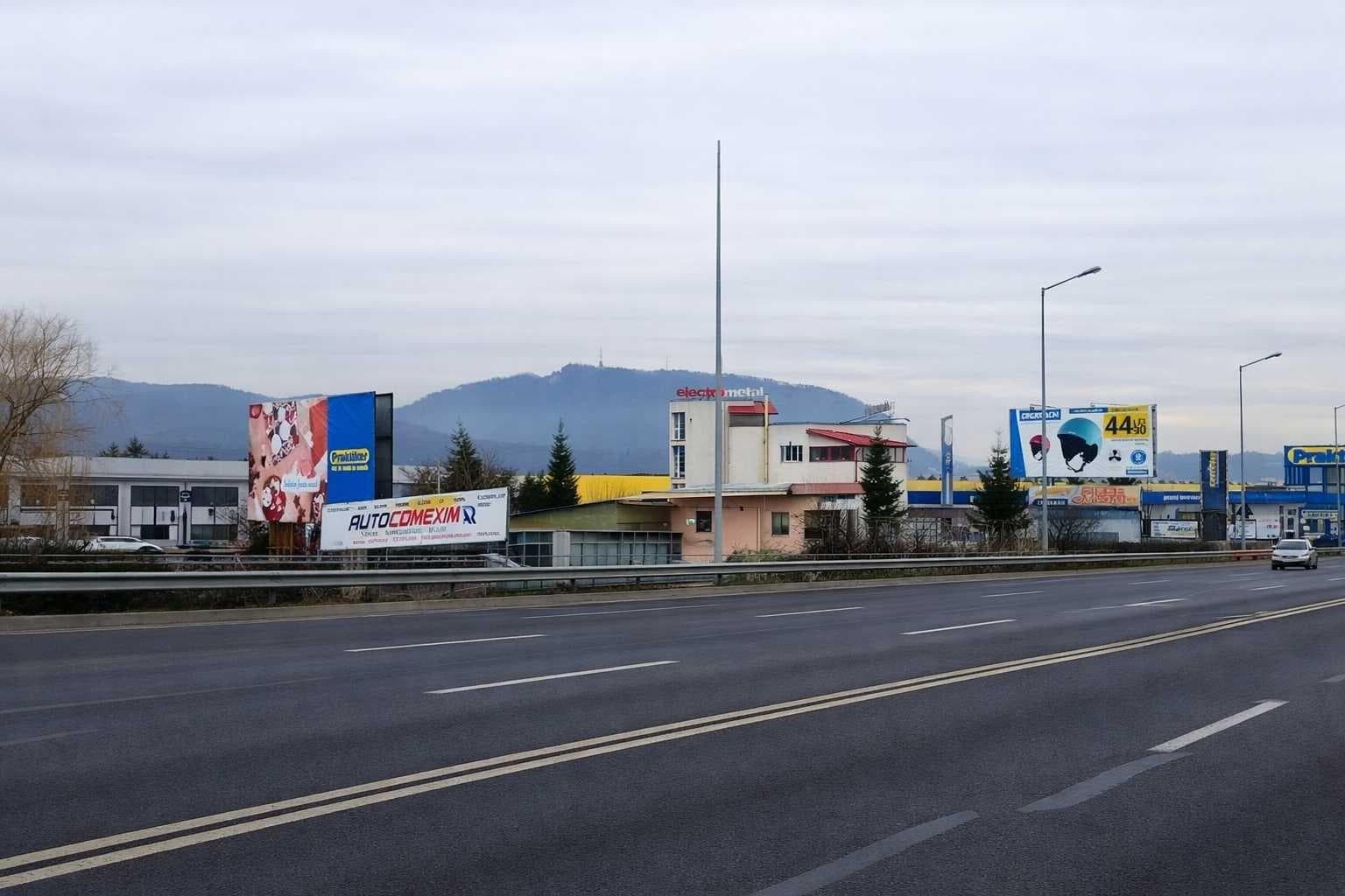 Hala industriala de inchiriat pe Calea Bucuresti folosinta multipla - imagine 1