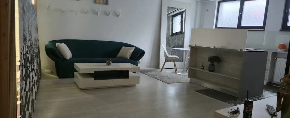 Dorobanti_Floreasca, bloc 2016, Proprietar