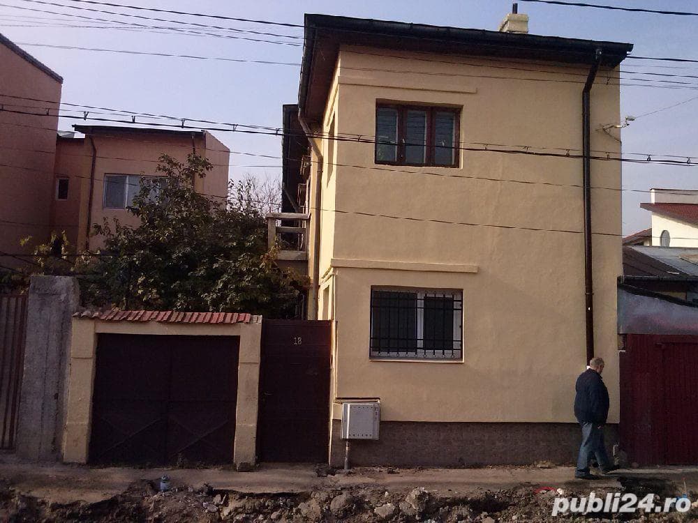 vila demisol ,parter ,etaj1 - imagine 1