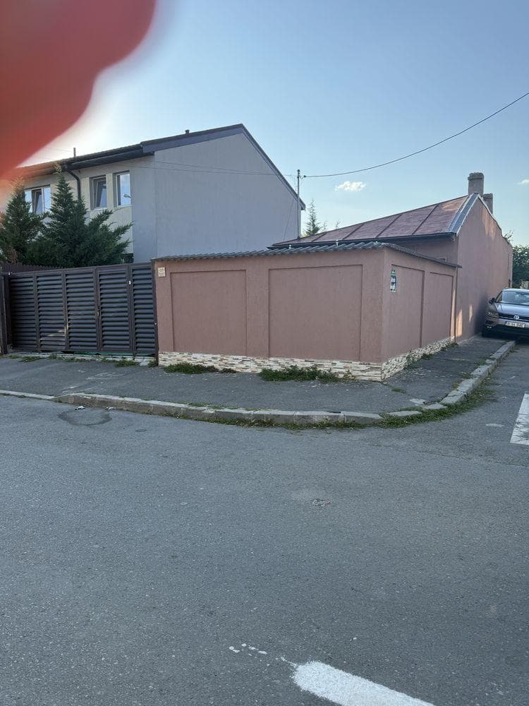 Casa de vanzare andronache - imagine 1