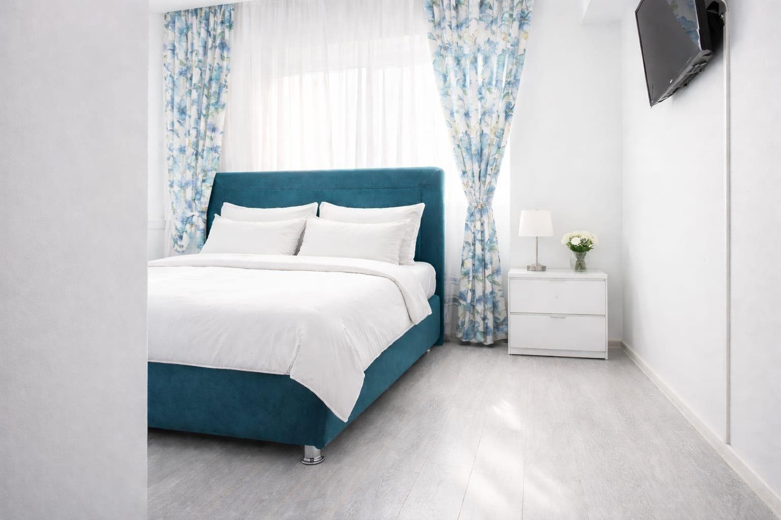 Proprietar vând apartament 3 camere Bulevardul Bucuresti - imagine 1