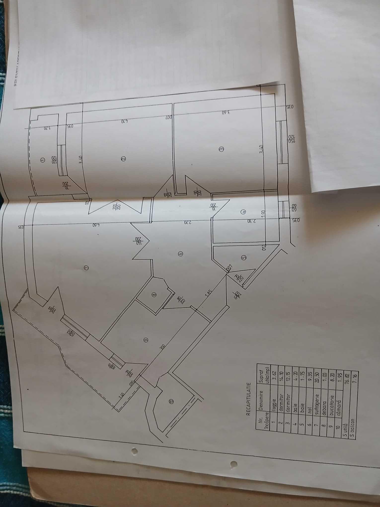 Apartament 3 camere, etaj 1 - imagine 1