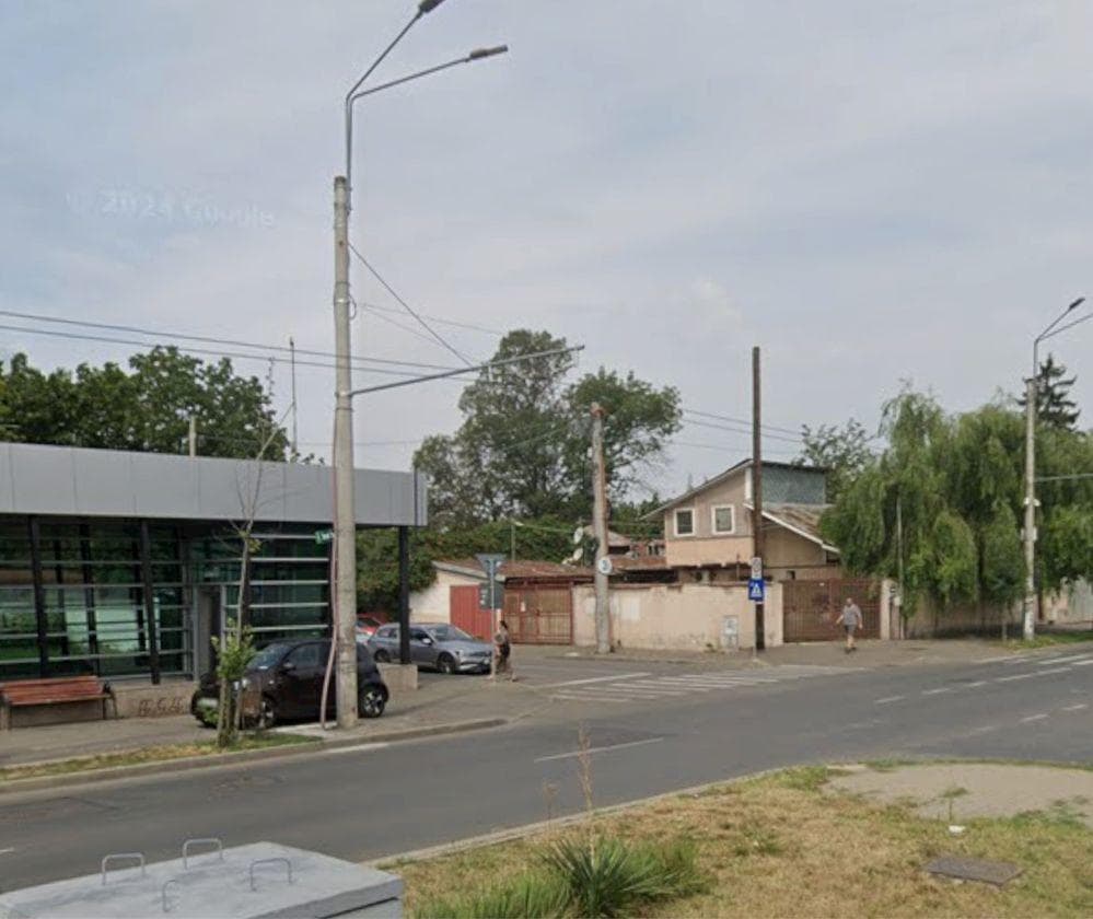 Casa 4 camere zona bucuresti noi metrou straulesti pentru muncitori