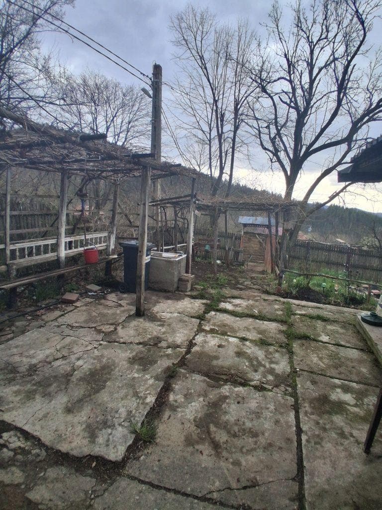 Vand casa zona munte - imagine 1