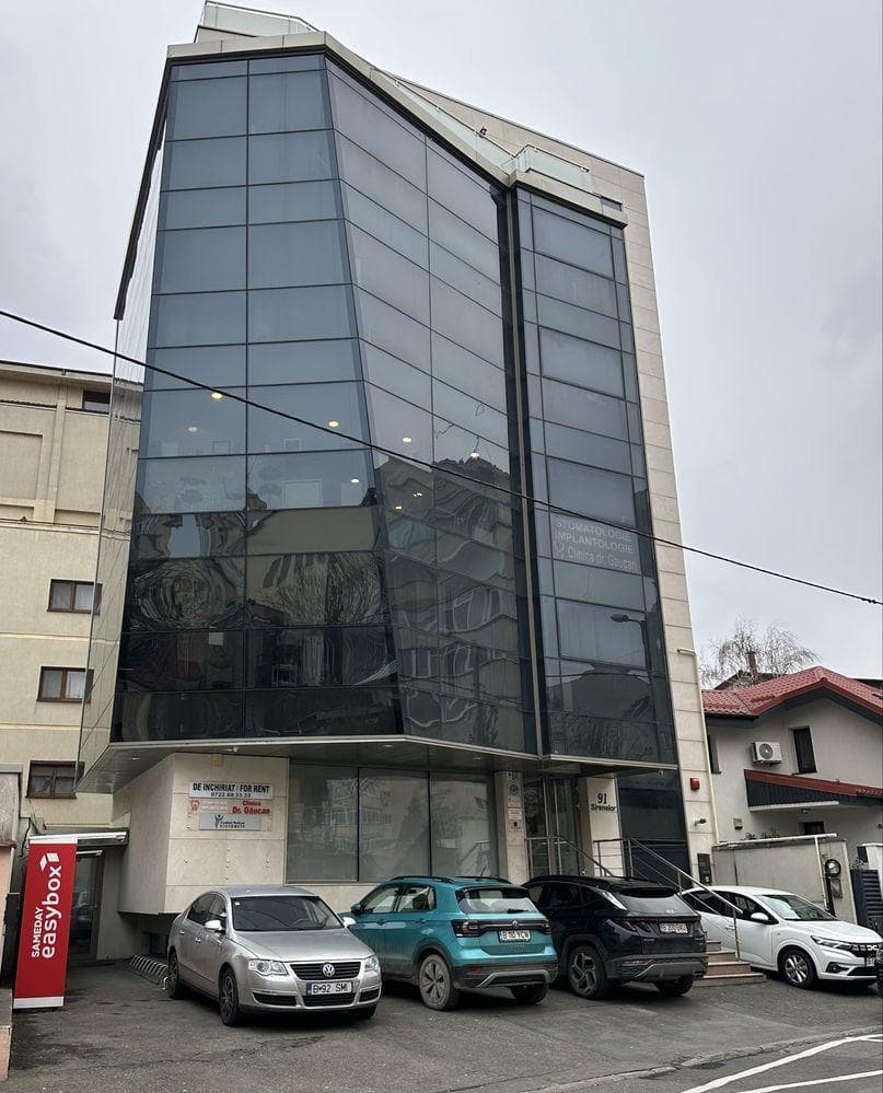 Calea 13 Septembrie, zona Hotel Marriott, Palatul Parlamentului - imagine 1