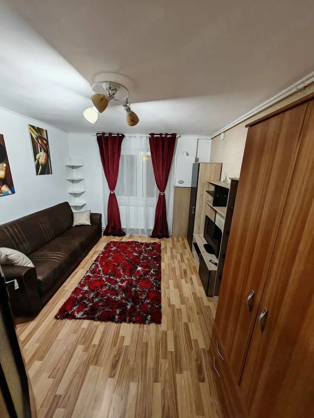 Garsonieră de închiriat cartierul Noua