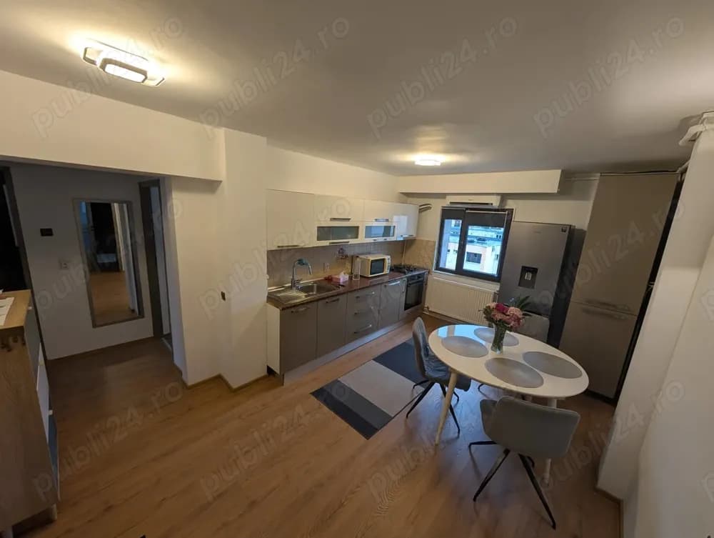 3 Camere Plaja Parcul Grigorescu - Negociabil