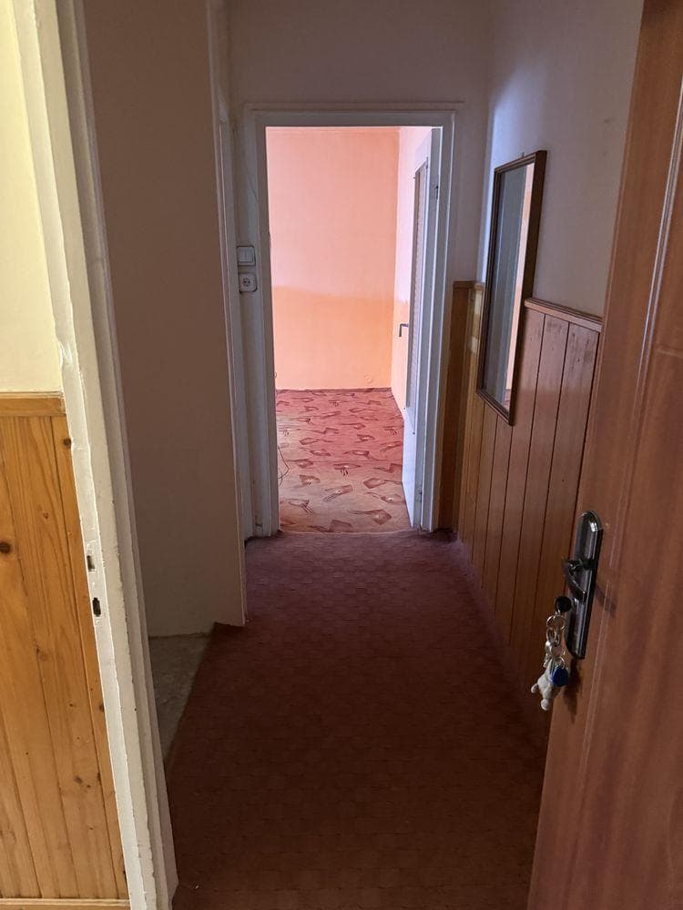 De vinzare apartament in 7 noiembrie